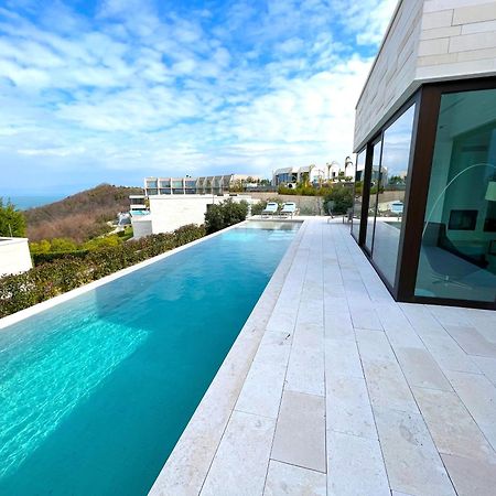 Deluxe Villa Jante Infinity Pool Durrës Exteriör bild