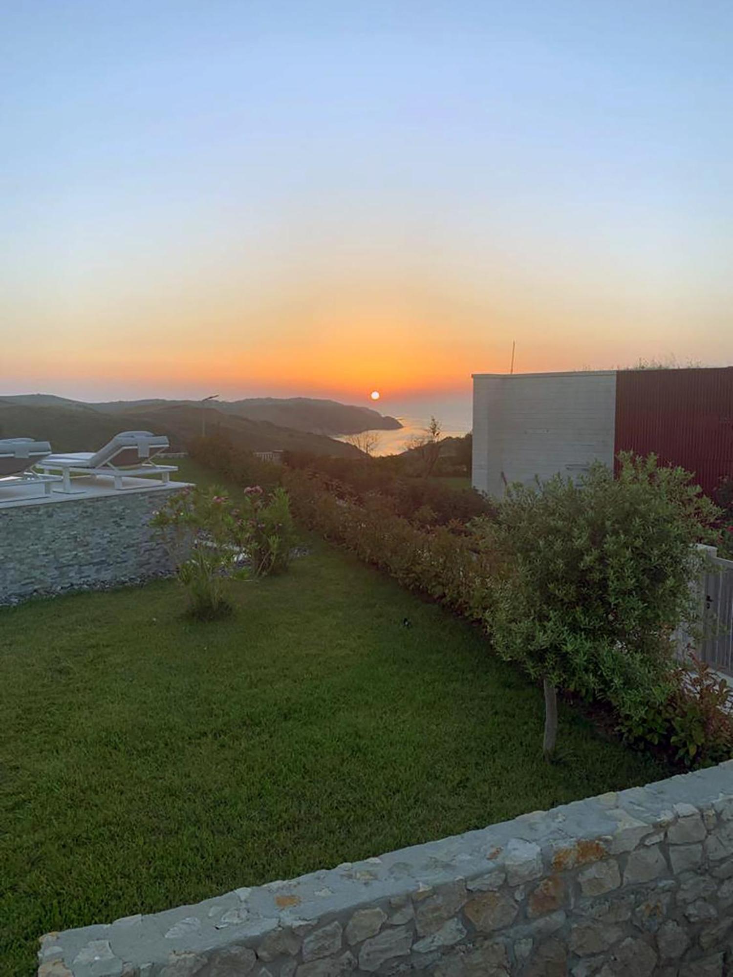 Deluxe Villa Jante Infinity Pool Durrës Exteriör bild