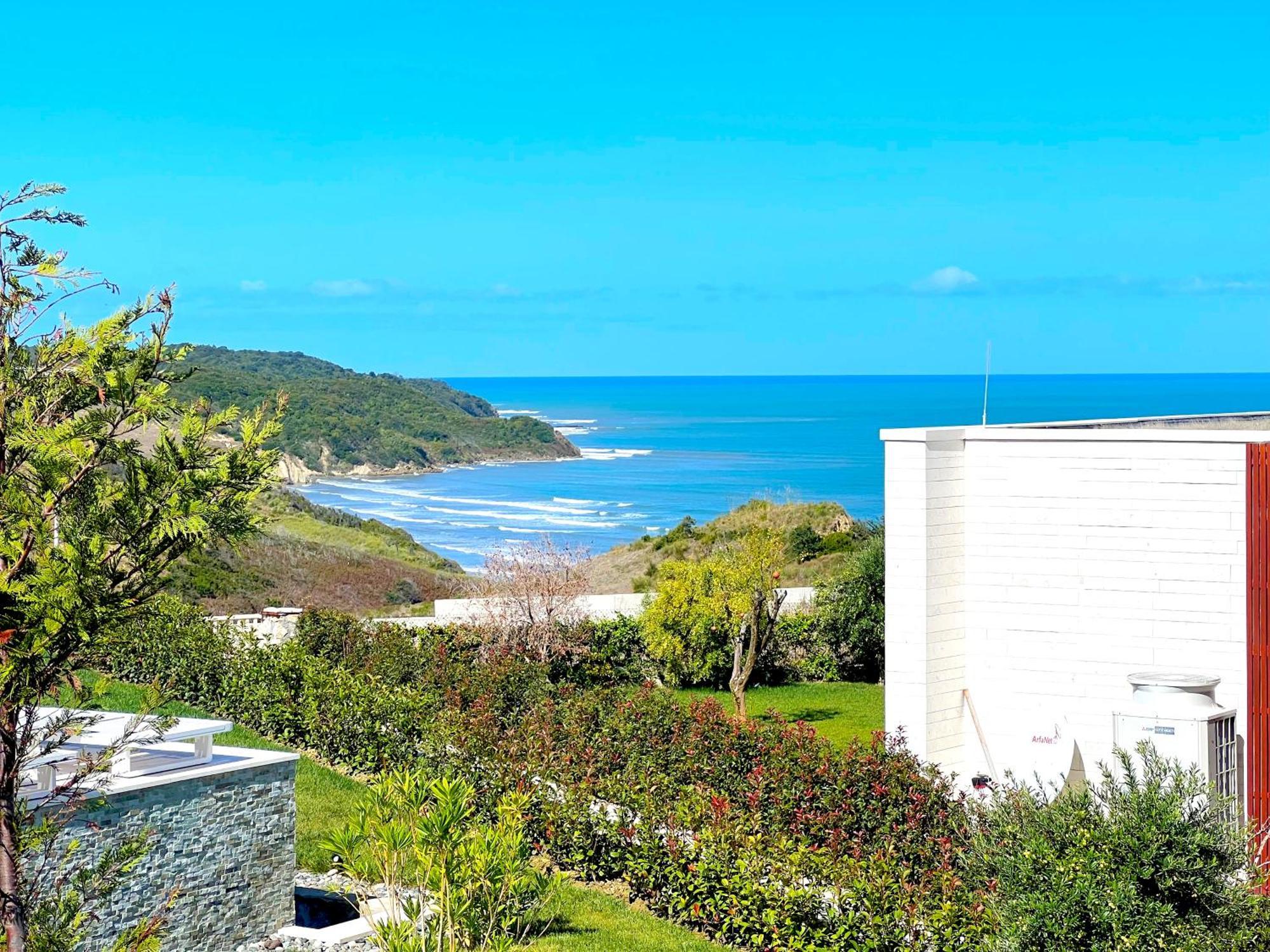 Deluxe Villa Jante Infinity Pool Durrës Exteriör bild